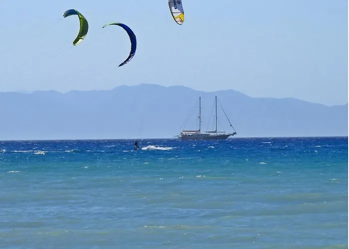 מלון Smart Rhodes 3*