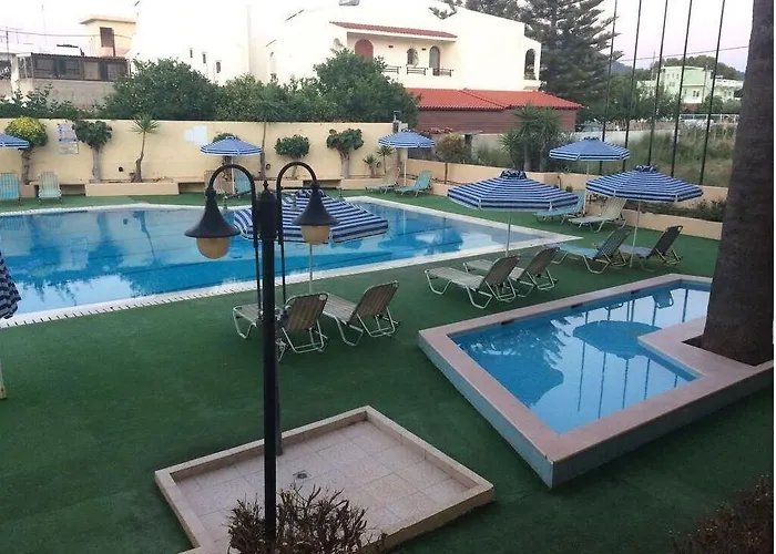 Smart Rhodes Hotel 3*